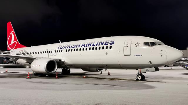TC-JHL:Boeing 737-800:Turkish Airlines